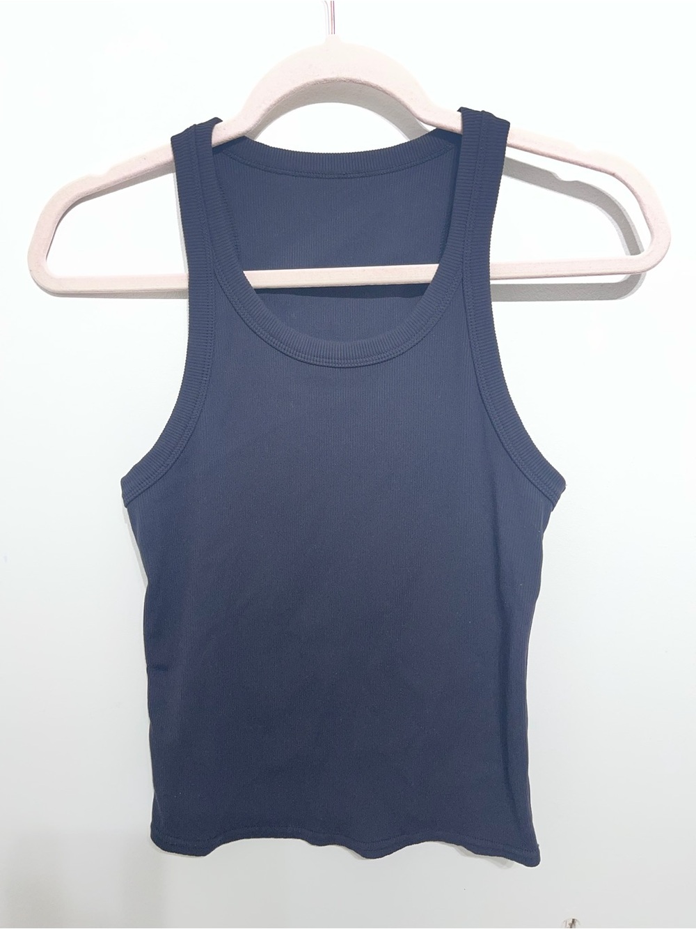 ALO Yoga Black Ribbed Racerback Tank Top - Picture 2 of 2